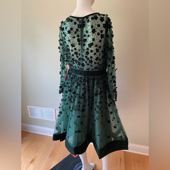 MAC DUGGAL Floral Embellished Fit & Flare Midi Dress Size 12 $498. - Picture 4 of 8